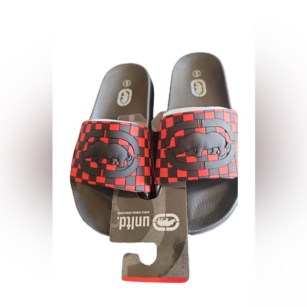 Ecko Unlimited Slides In Black & Red Checkered